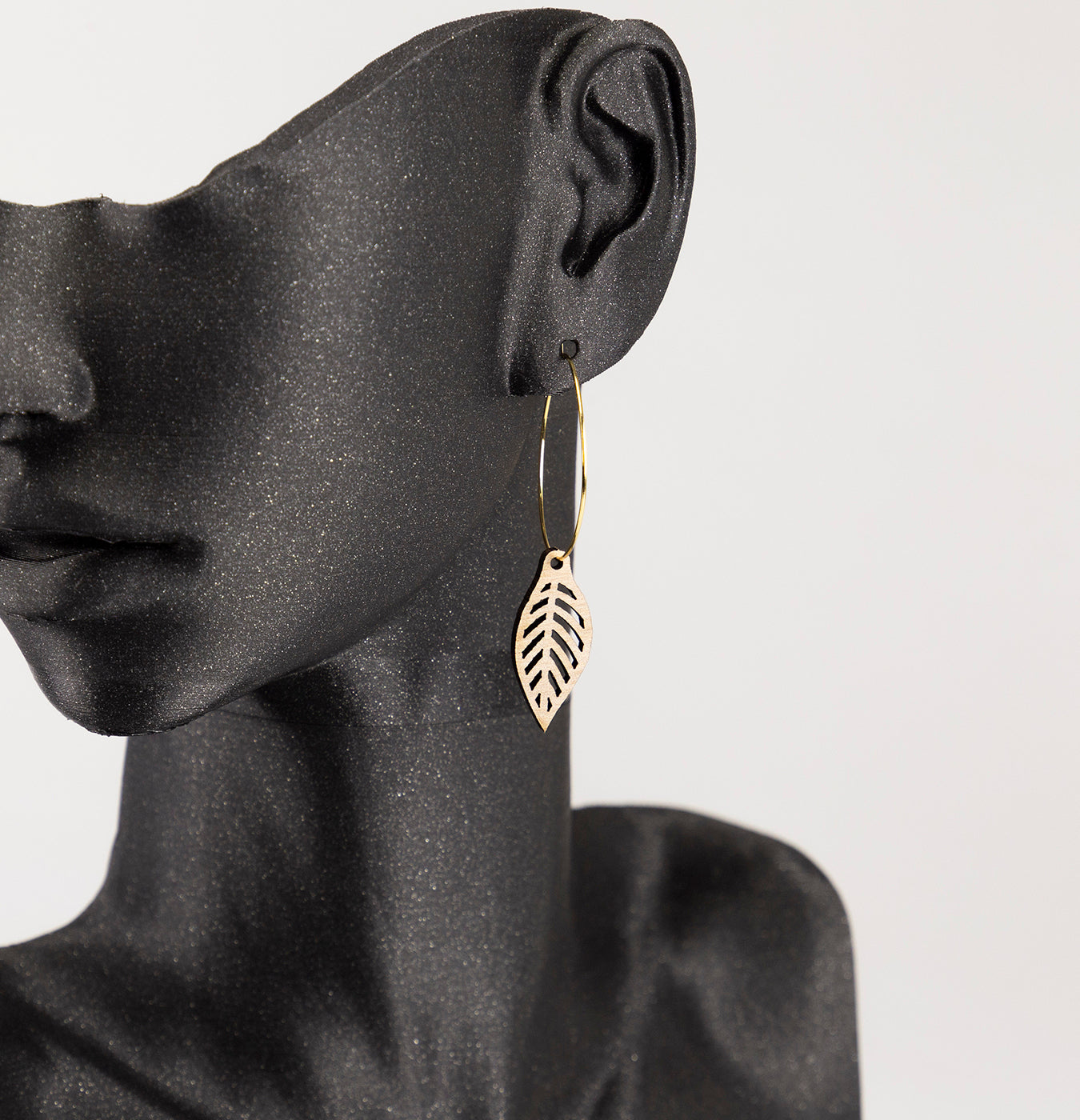 ORECCHINI HOOP IN LEGNO