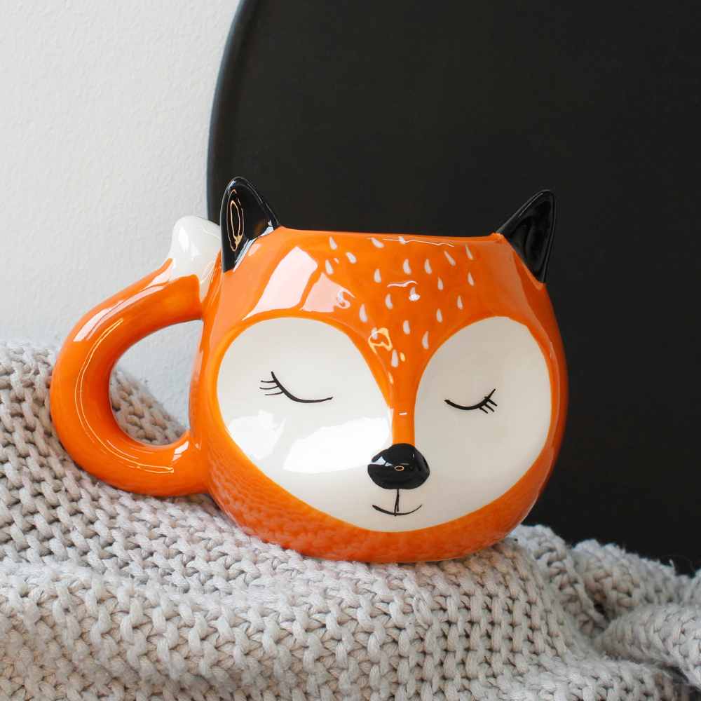 TAZZA SLEEPING FOX