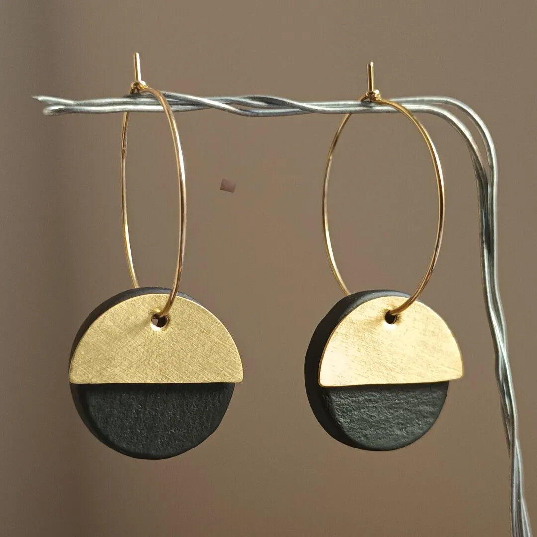 ORECCHINI ARTIGIANALI MOON IN ARDESIA E OTTONE